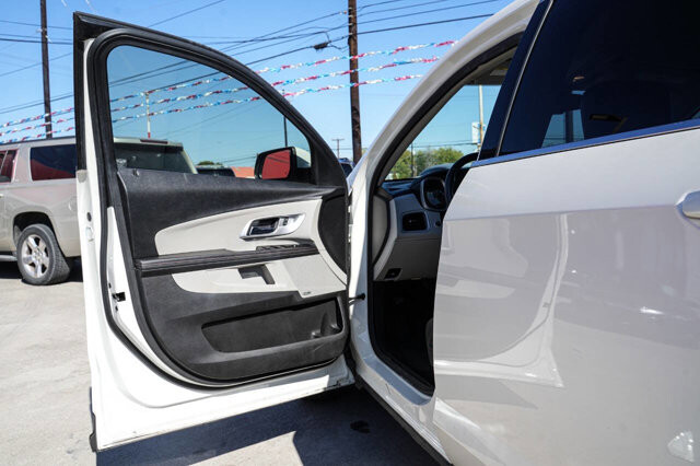 2015 Chevrolet Equinox in San Antonio, TX 78228 - 2426042 12