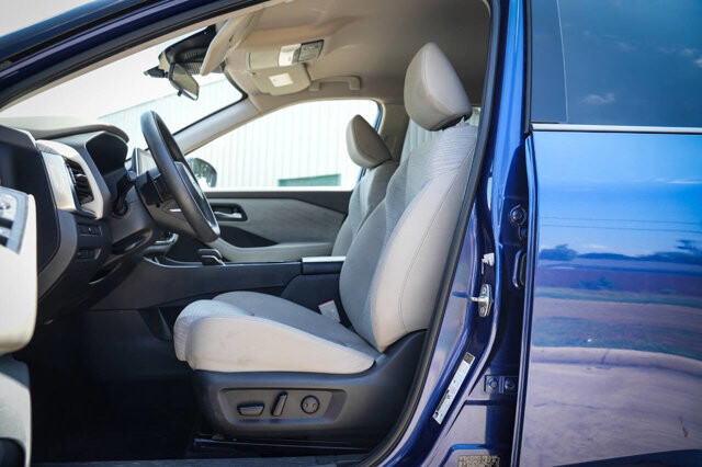 2021 Nissan Rogue in San Antonio, TX 78228 - 2426044 18