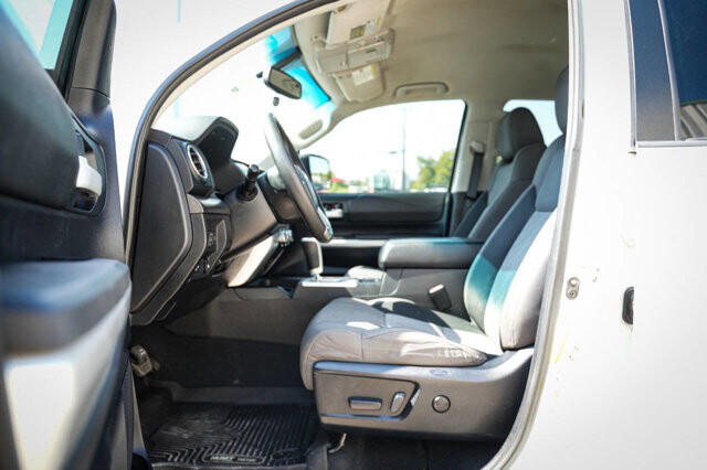 2014 Toyota Tundra in San Antonio, TX 78228 - 2426050 4