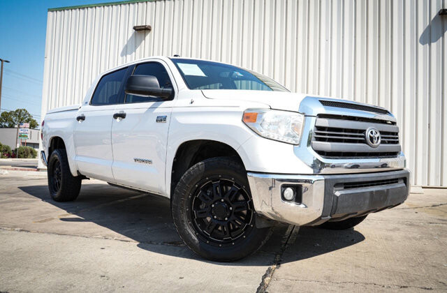 2014 Toyota Tundra in San Antonio, TX 78228 - 2426050