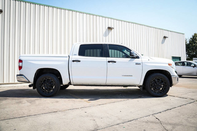 2014 Toyota Tundra in San Antonio, TX 78228 - 2426050 9