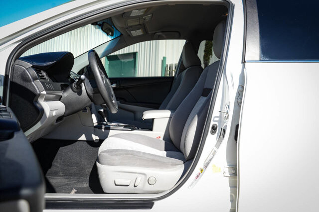 2012 Toyota Camry in San Antonio, TX 78228 - 2426053 11