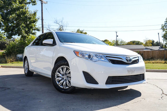 2012 Toyota Camry in San Antonio, TX 78228 - 2426053