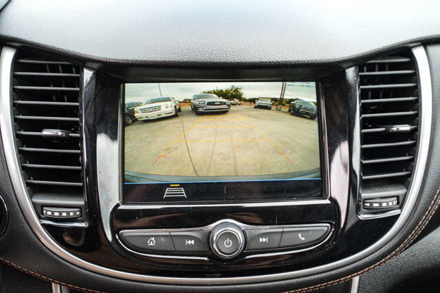 2019 Chevrolet Trax in San Antonio, TX 78228 - 2426055 19