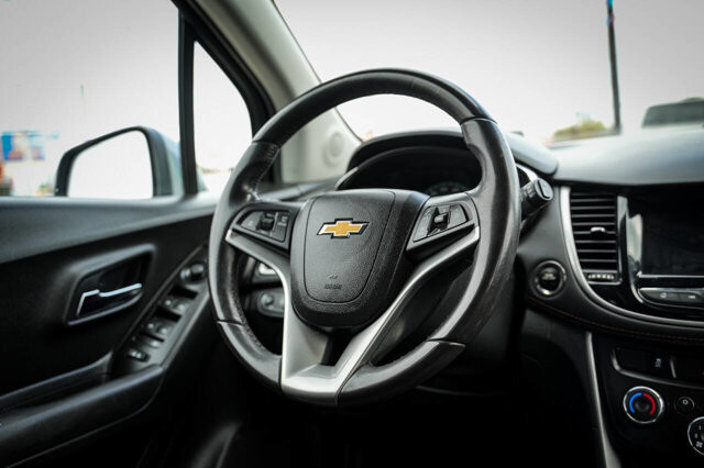 2019 Chevrolet Trax in San Antonio, TX 78228 - 2426055 16