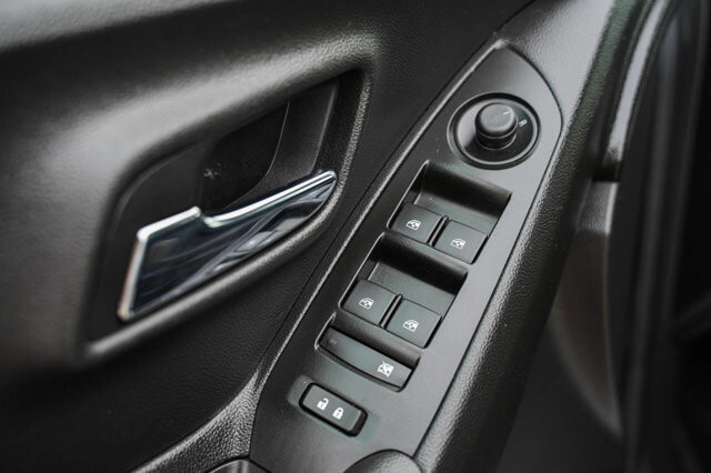 2019 Chevrolet Trax in San Antonio, TX 78228 - 2426055 21