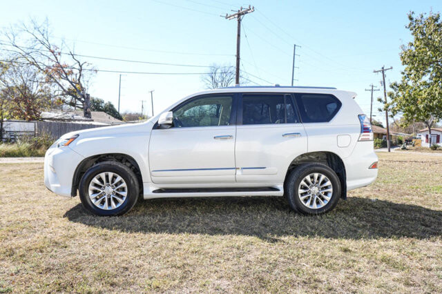 2015 Lexus GX 460 in San Antonio, TX 78228 - 2426059 4