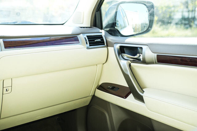 2015 Lexus GX 460 in San Antonio, TX 78228 - 2426059 20