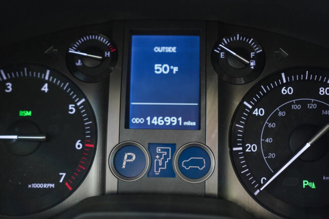 2015 Lexus GX 460 in San Antonio, TX 78228 - 2426059 14