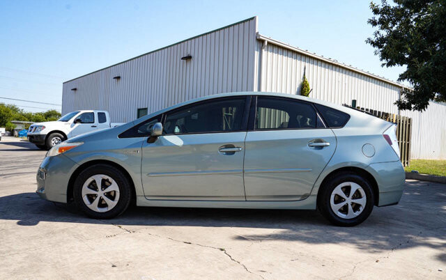 2013 Toyota Prius in San Antonio, TX 78228 - 2426060 4