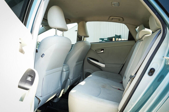 2013 Toyota Prius in San Antonio, TX 78228 - 2426060 18