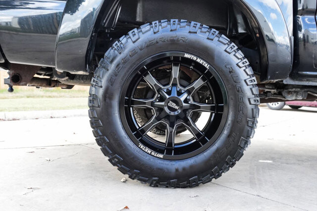 2010 Toyota Tacoma in San Antonio, TX 78228 - 2426062 8