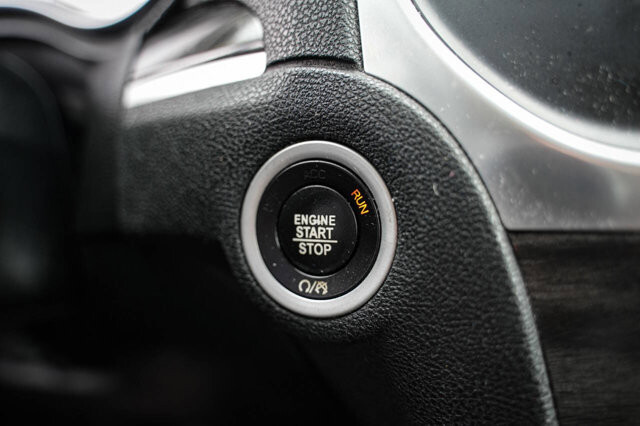 2018 Chrysler 300 in San Antonio, TX 78228 - 2426067 23