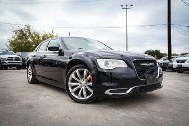 2018 Chrysler 300 in San Antonio, TX 78228