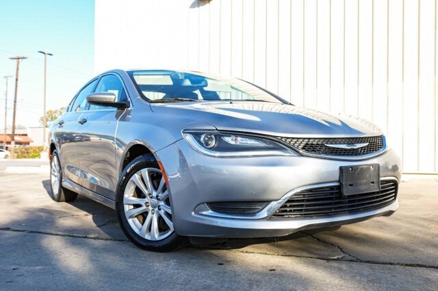 2015 Chrysler 200 in San Antonio, TX 78228 - 2426069