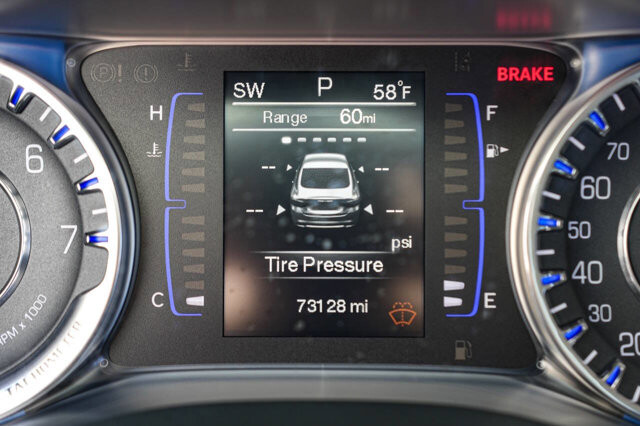 2015 Chrysler 200 in San Antonio, TX 78228 - 2426069 11