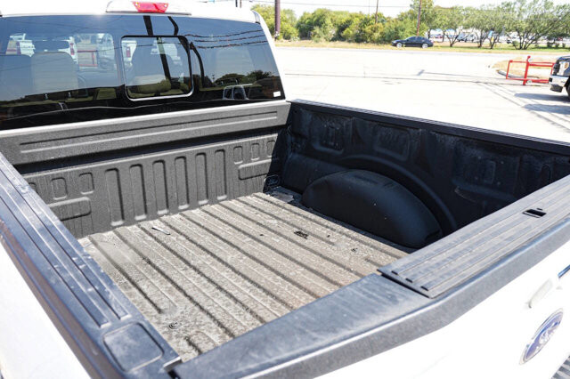 2020 Ford F150 in San Antonio, TX 78228 - 2426074 21