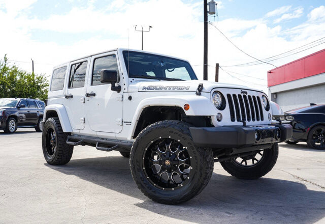 2017 Jeep Wrangler in San Antonio, TX 78228 - 2426083