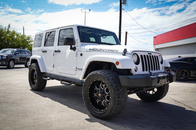 2017 Jeep Wrangler in San Antonio, TX 78228 - 2426083 9