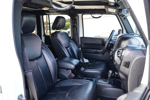 2017 Jeep Wrangler in San Antonio, TX 78228 - 2426083 22