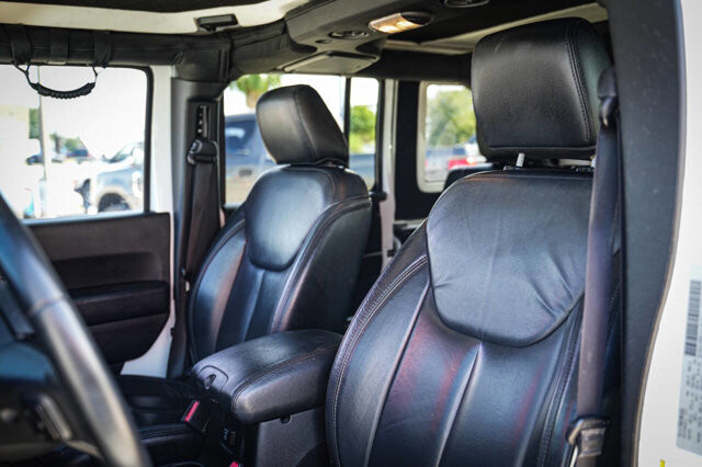 2017 Jeep Wrangler in San Antonio, TX 78228 - 2426083 21