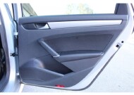 2020 Volkswagen Passat in Decatur, GA 30032 - 2426096 78