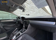 2020 Volkswagen Passat in Decatur, GA 30032 - 2426096 19
