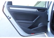 2020 Volkswagen Passat in Decatur, GA 30032 - 2426096 77