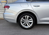 2020 Volkswagen Passat in Decatur, GA 30032 - 2426096 12
