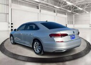 2020 Volkswagen Passat in Decatur, GA 30032 - 2426096 124