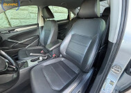 2020 Volkswagen Passat in Decatur, GA 30032 - 2426096 36