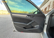 2020 Volkswagen Passat in Decatur, GA 30032 - 2426096 41