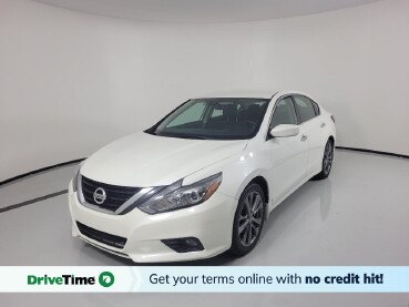 2018 Nissan Altima in Morrow, GA 30260