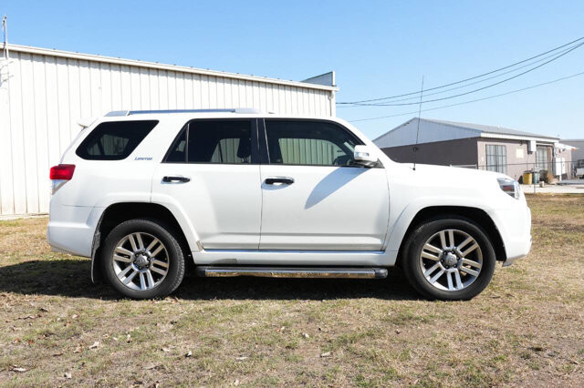2013 Toyota 4Runner in San Antonio, TX 78228 - 2427132 10
