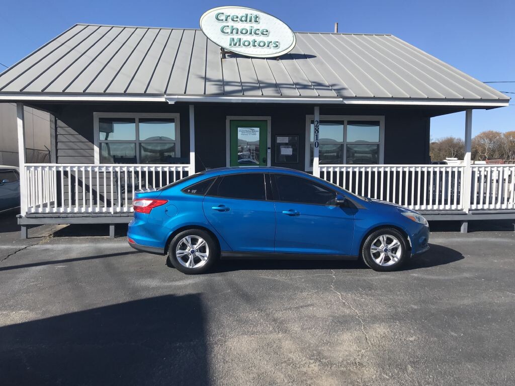 2014 Ford Focus in Sherman, TX 75090 - 2427263 4
