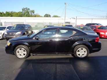 2011 Dodge Avenger in Lebanon, TN 37087-3302