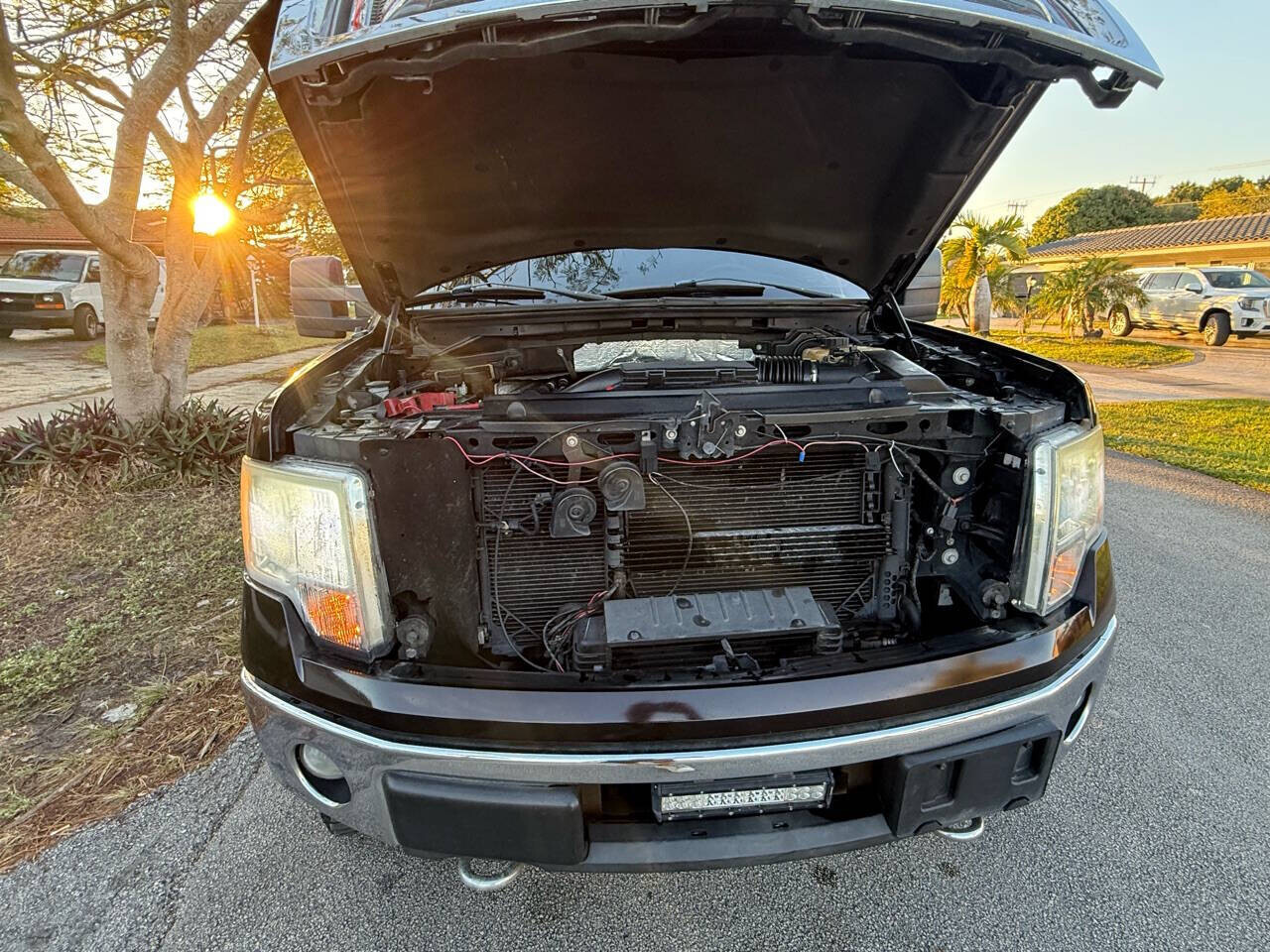 2013 Ford F150 in Hollywood, FL 33023-1906 - 2427582 35