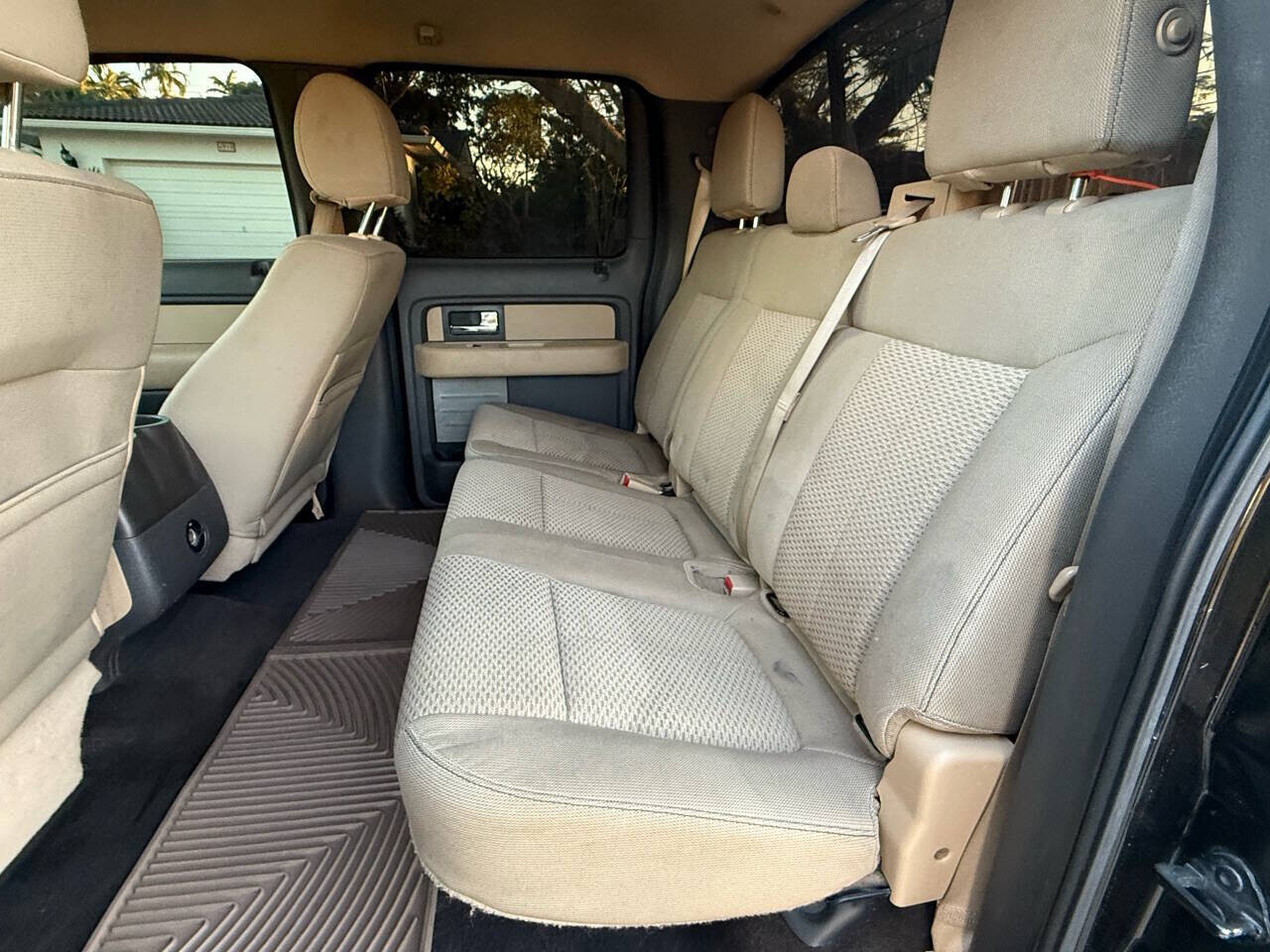 2013 Ford F150 in Hollywood, FL 33023-1906 - 2427582 22