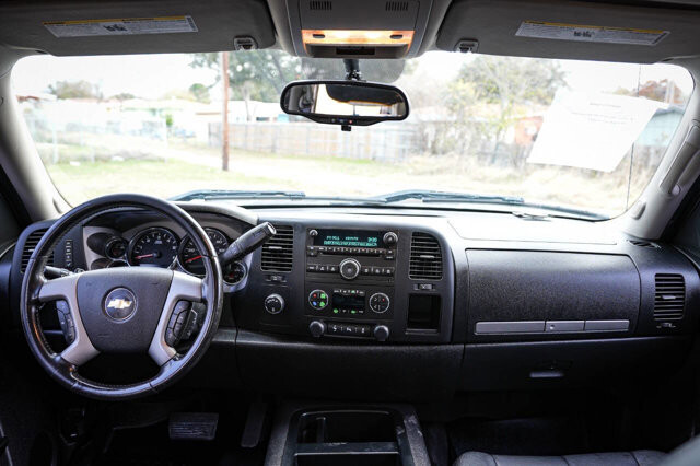 2012 Chevrolet Silverado 1500 in San Antonio, TX 78228 - 2427595 10