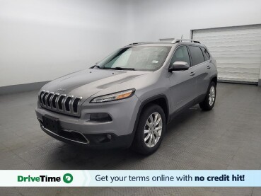 2017 Jeep Cherokee in Williamstown, NJ 8094