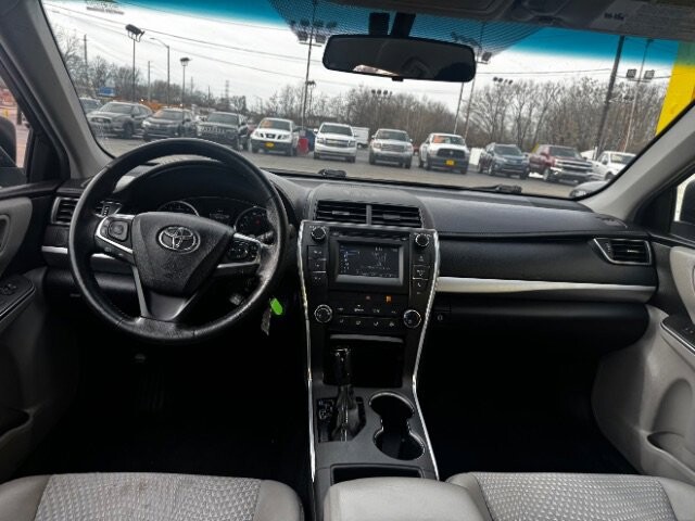 2015 Toyota Camry in Indianapolis, IN 46222-4002 - 2428061 7