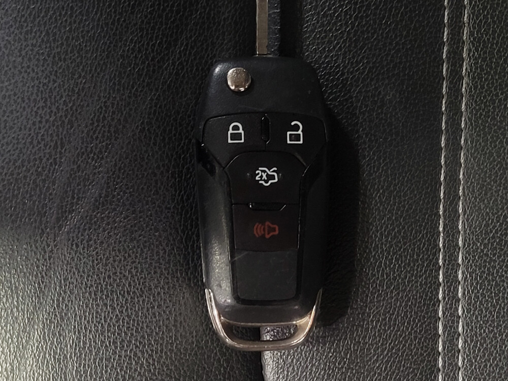 2015 Ford Fusion in Miami, FL 33157 - 2428631 32