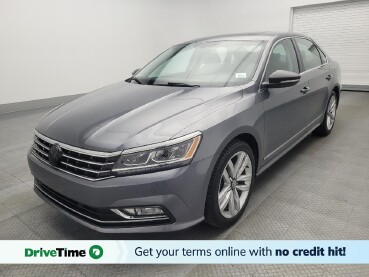 2017 Volkswagen Passat in Savannah, GA 31419