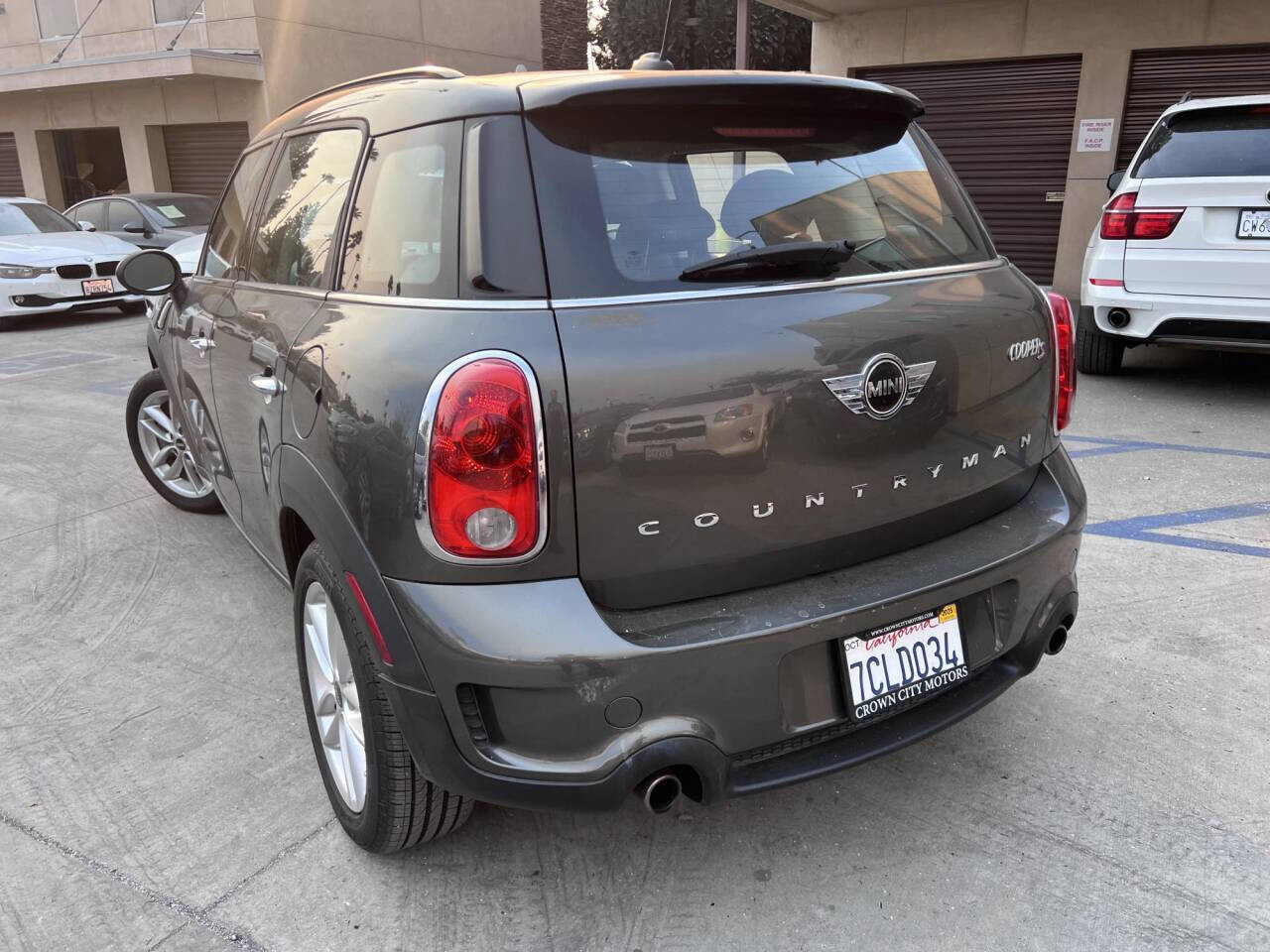 2013 MINI Cooper Countryman in Pasadena, CA 91107 - 2428839 8