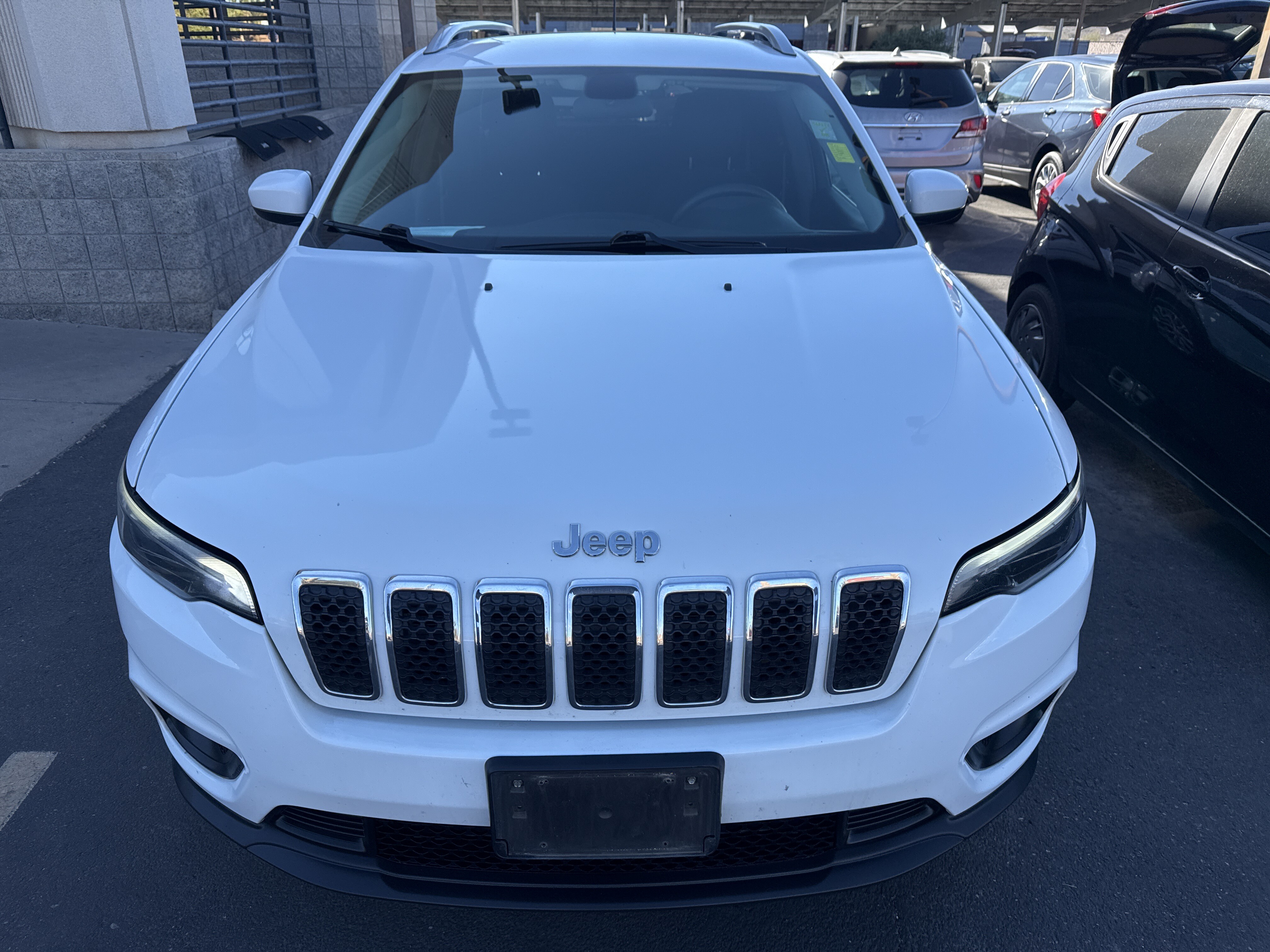2019 Jeep Cherokee in Phoenix, AZ 85022 - 2429017 11