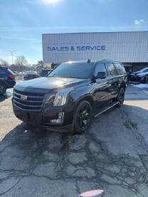 2018 Cadillac Escalade in Eastpointe, MI 48021