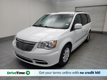 2016 Chrysler Town & Country in Lombard, IL 60148