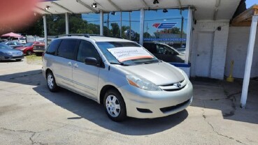2007 Toyota Sienna in Cartersville, GA 30120