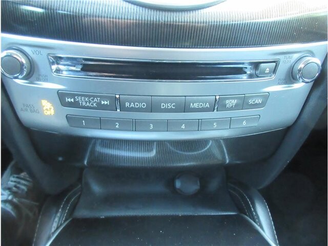 2017 INFINITI QX60 in Charlotte, NC 28212 - 2430075 17