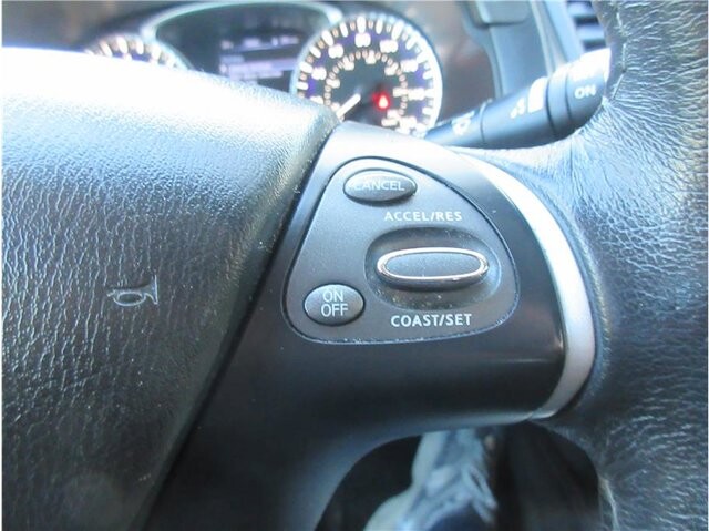 2017 INFINITI QX60 in Charlotte, NC 28212 - 2430075 12